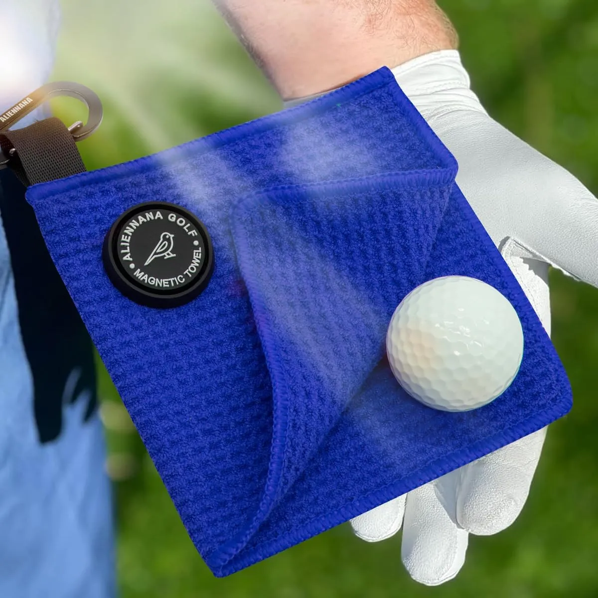 Small Magnetic Golf Towel, Microfiber Waffle Design with Clip - Industrial Strength Magnet for Golf Bags, Carts Clubs